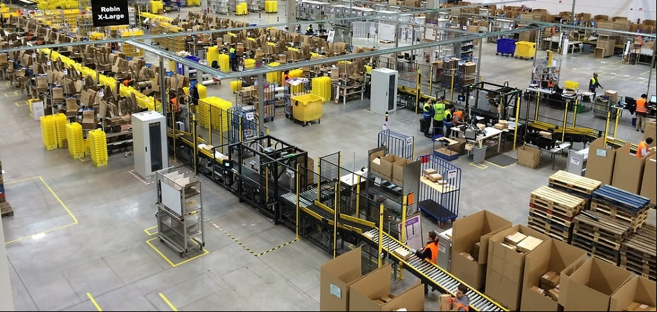 Amazon negocia convertir tiendas de JC Penney y Sears en almacenes