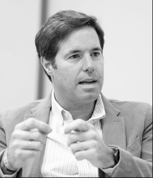 Carlos Serra