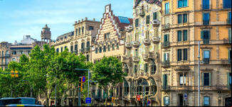 Paseo de Gracia, la calle más cara de España para abrir un local comercial