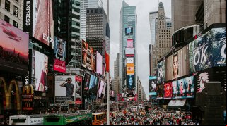 La moda acelera su ritmo deflacionista en EEUU pese a la amenaza de los aranceles